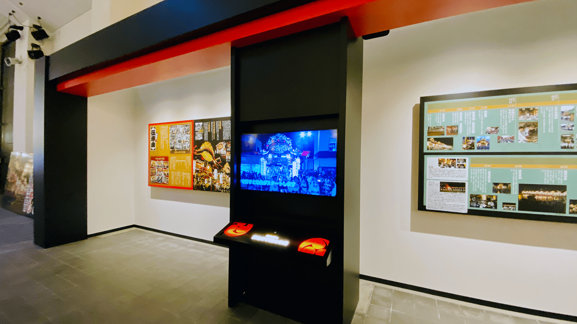 祭り展示館｜花輪ばやし